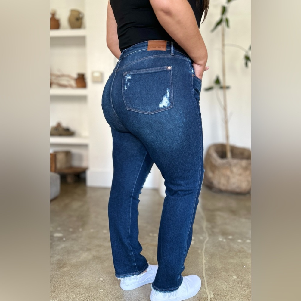 Judy Blue High Waist Rigid Magic Heavy Distressed Straight Jeans - Picture 9 of 10